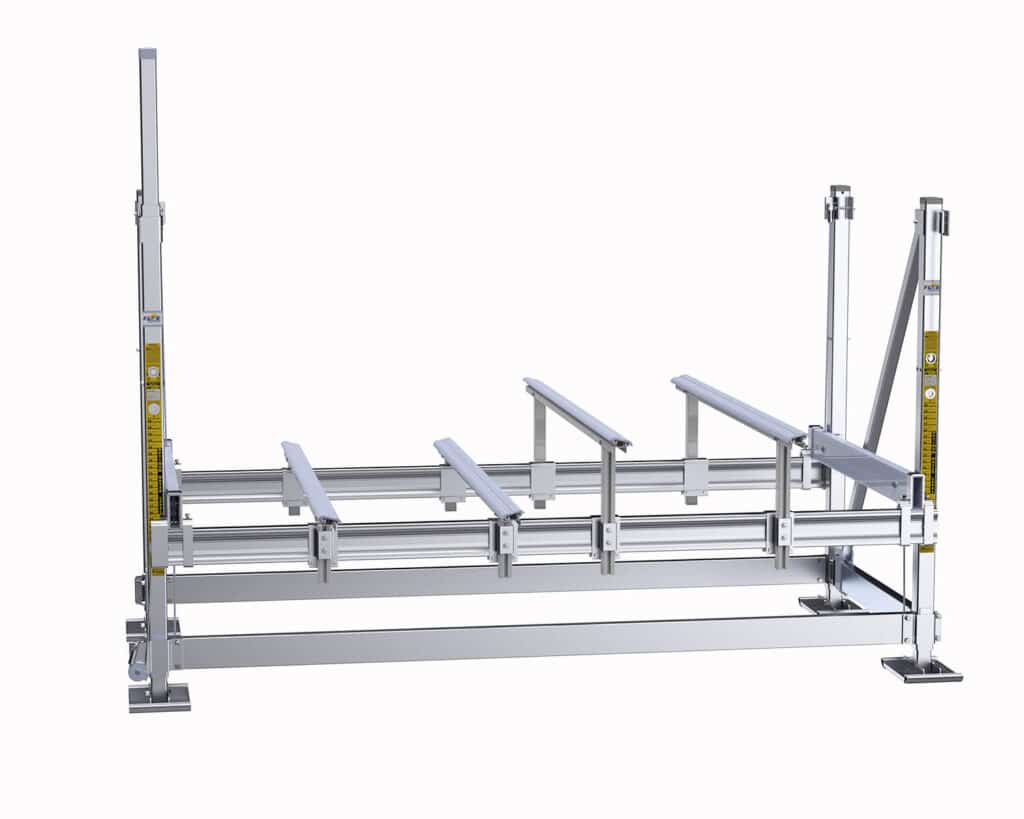 V2602 With Two Sets Full Length Bunks2 1024x819